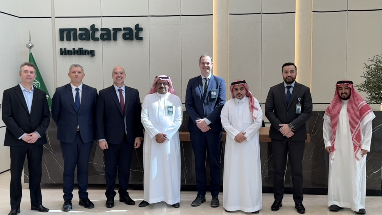 Mott MacDonald and Matarat representatives.